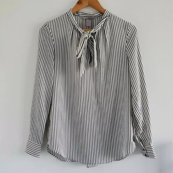 H&M Shirt - Picture 2 of 8